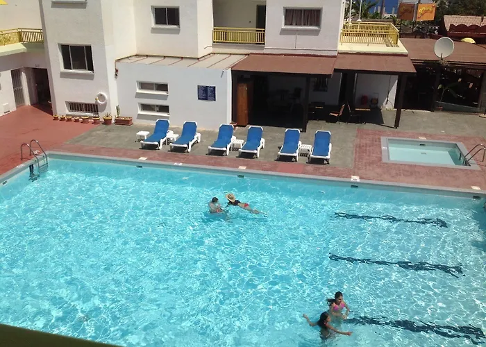 Kokkinos Boutique Hotel