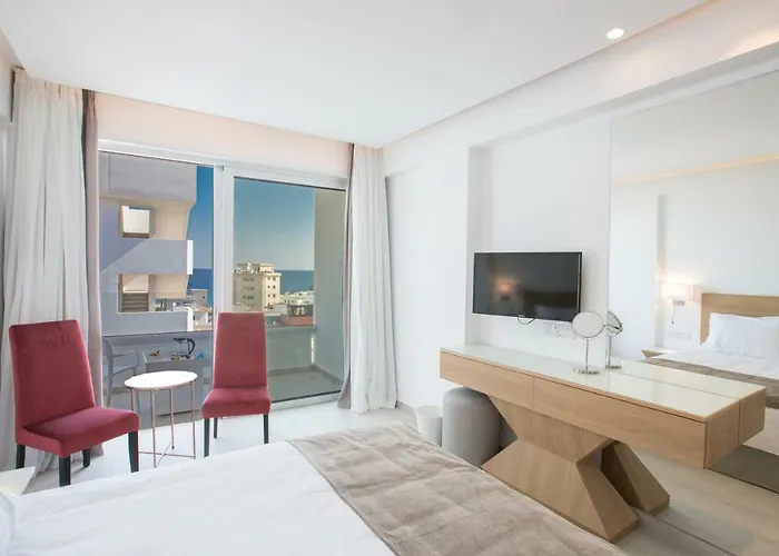 Hotel Kokkinos Boutique 4*