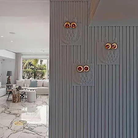 Kokkinos Boutique