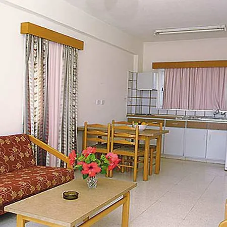 Kokkinos Boutique