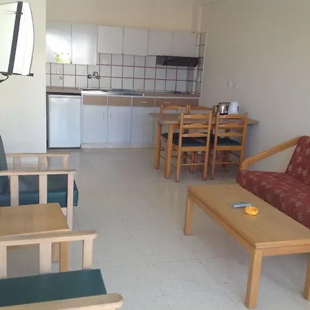 Отель Kokkinos Boutique 4*