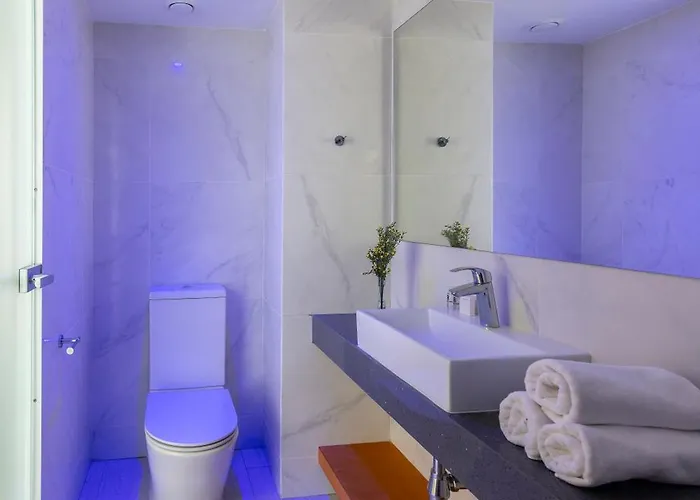 Otel Kokkinos Boutique Protaras