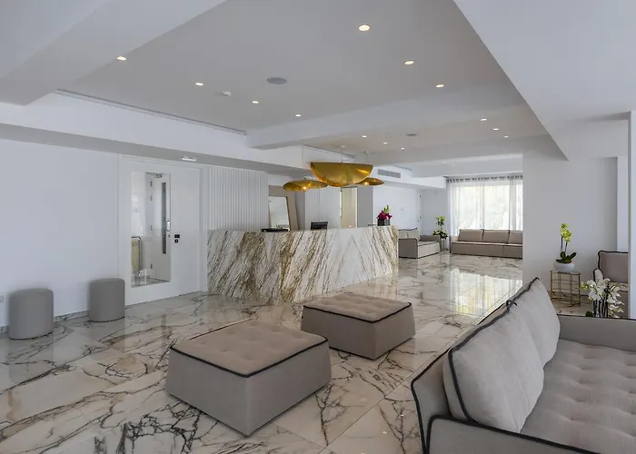 Отель Kokkinos Boutique